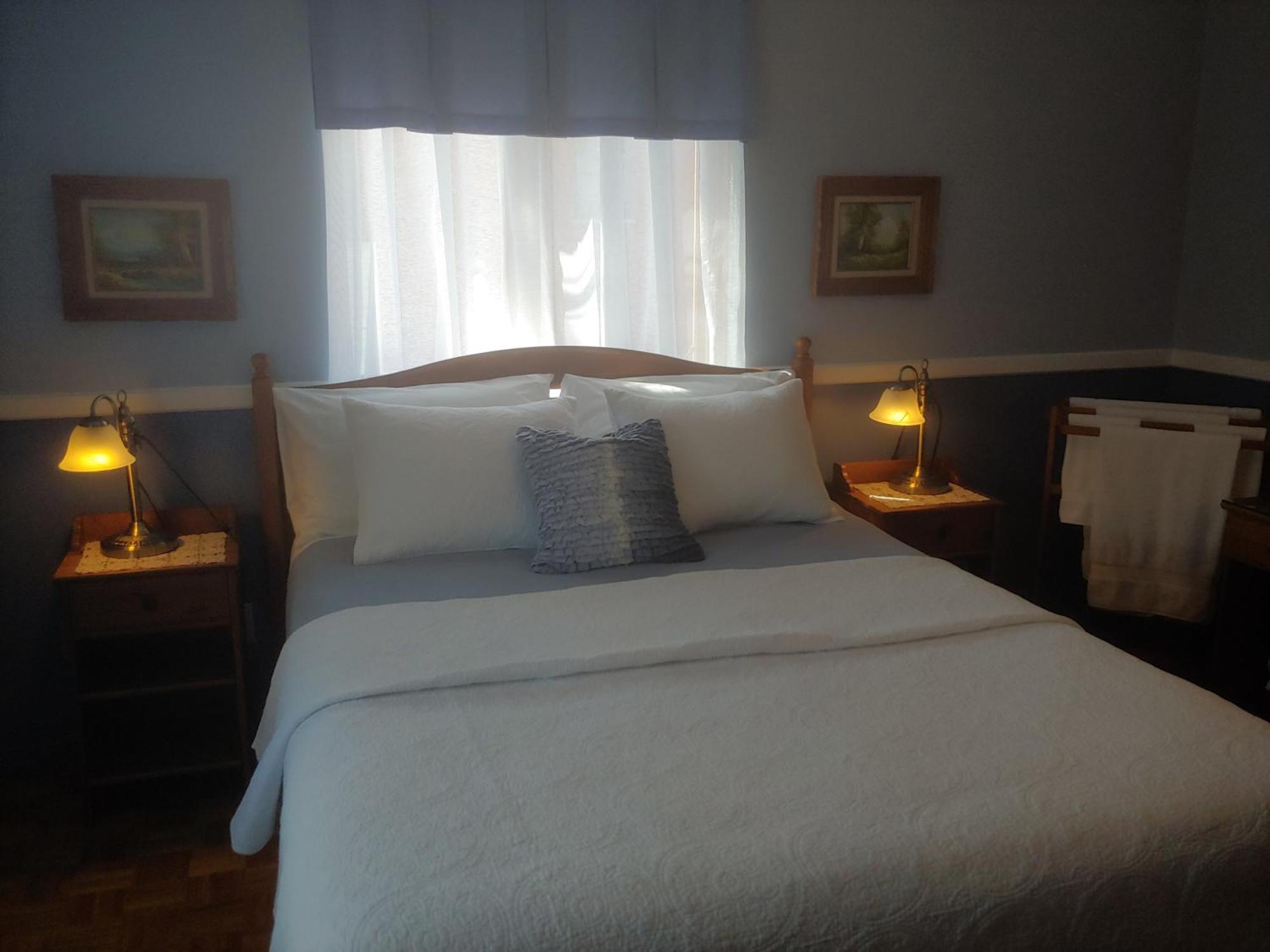 3 Bedrooms 3 Beds Near Metro -2 Parking Free Montreal Zewnętrze zdjęcie